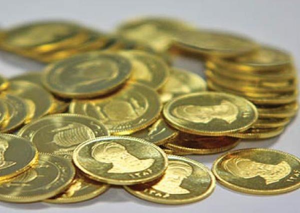 سکه طرح قدیم ۱۹ هزار تومان گران شد/قیمت دلار به ۳۸۴۸ تومان رسید