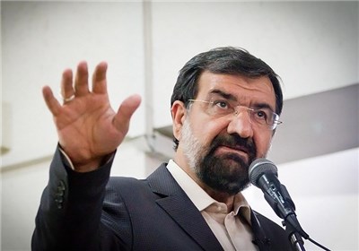 کنایه محسن رضایی به احمدی‌نژاد: فردی که حرف هایی در خوزستان زده، زودتر اظهاراتش را تکذیب یا اصلاح کند