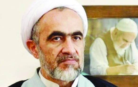 حکم محکومیت احمد منتظری با وساطت یکی از مراجع و موافقت رهبر معظم انقلاب تعلیق شد