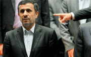 صلح پایدار بررسی کرد؛چرا احمدی نژاد قانون شکنی می کند؟