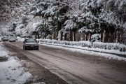 بارش برف در ۱۲ جاده گیلان/ ارتفاع برف به ۶۰ سانت رسید