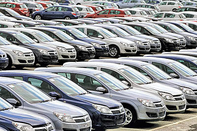 رکوردشکنی کاهش قیمت خودرو در یک روز/کاهش ۲۵ میلیونی قیمت خودرو در بازار