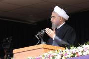 روحانی: از مردم ایران طلب عفو می کنم/  من به مذاکره افتخار می کنم/دولت در مبارزه با فساد بهای سنگینی داد