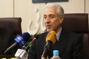 وزیر علوم:ایران در آمریکا دانشجوی بورسیه ندارد/مراکز علمی آمریکا ضرب الاجلی برای دانشجویان ایرانی تعیین نمی کند