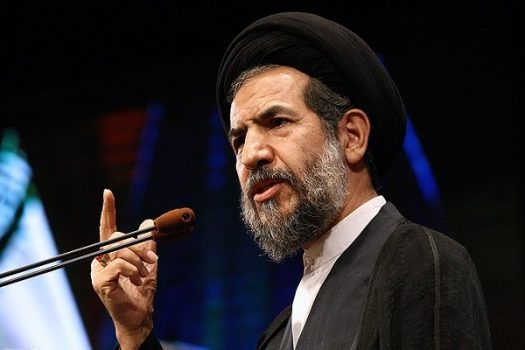 خطیب نماز جمعه تهران:باید منصفانه و عاقلانه نقد کرد؛ ایجاد اتهام و دوقطبی بر سر برجام نباید صورت بگیرد