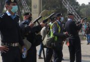 درگیری کارمندان دولت با نیروهای پلیس در پاکستان