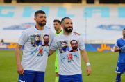 تصویر دو پرسپولیسی روی لباس بازیکنان استقلال/عکس