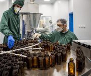 وزارت بهداشت: بازار آنتی‌بیوتیک کشور تا پایان آبان اشباع خواهد شد