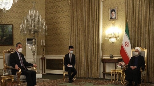 روحانی در دیدار با وانگ ایی؛روابط با چین برای ایران راهبردی است