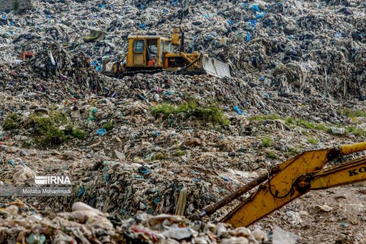 تصاویر/ بحران زباله در جنگل های سراوان