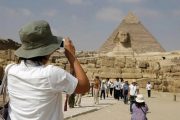 رئیس انجمن دفاتر خدمات مسافرتی: سفر به مصر و بازدید از اهرام ثلاثه، اسکندریه و شرم‌الشیخ از مهرماه برقرار خواهد شد / نرخ تور مصر کمتر از ۲۰ میلیون تومان نخواهد بود