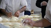 نان در خراسان جنوبی ۴۲ درصد گران شد/ اعلام قیمت‌های جدید
