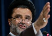 نبویان: اجازه نصب ۱۰ دوربین آژانس بر خلاف قانون مجلس است / اسلامی می گوید پرونده‌های آژانس علیه ایران بسته شده که صحیح نیست