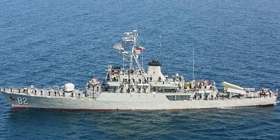 توقف کشتی با پرچم مارشال در دریای عمان توسط ارتش ایران  / آسوشیتدپرس: کشتی مذکور از کویت حرکت کرده و عازم شهر هیوستون در تگزاس آمریکا بود