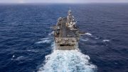 آسوشیتدپرس: آمریکا ممکن است در اقدامی بی سابقه برای جلوگیری از ضبط کشتی‌ها توسط ایران بر کشتی‌های تجاری در خلیج فارس تفنگدار مستقر کند