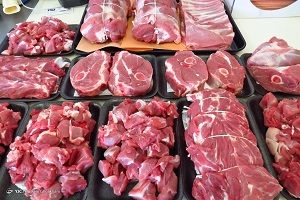 رییس سازمان دامپزشکی: قیمت گوشت بین ۱۰۰ تا ۱۵۰ هزار تومان با واردات طی هفته آینده کاهش می‌یابد